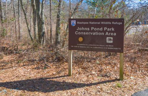 Nature Lover's Pondside Getaway - Photo 25