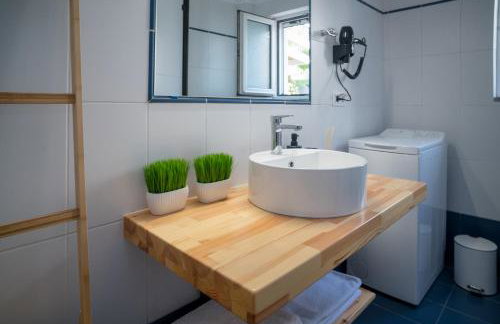 Coconut Blue - Photo 41