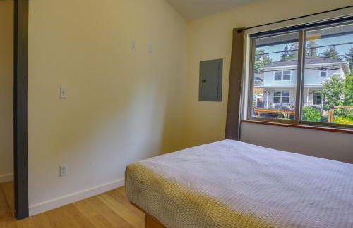 Modern White Salmon Apartment, Steps From Town - Foto 18