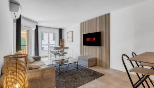 1 Chambre - Ascenseur - Spacieux - Proche palais - Foto 5