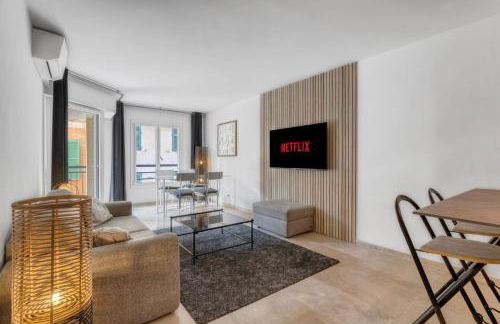 1 Chambre - Ascenseur - Spacieux - Proche palais - Foto 5