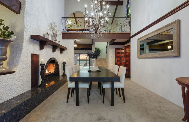 Magnificent Beachfront Mansion - Pool - Foto 20