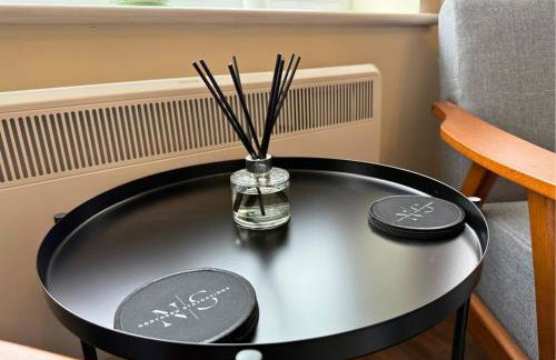 Pool Table 1-Bedroom House, near City Centre and Public Transport, Dog Friendly, Sleeps 5, Free Parking - Foto 17