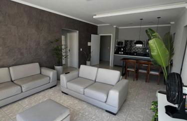 Apartamento moderno em ótima localização - Foto 1