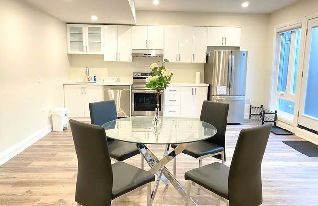 Brand New Walk Out Bsmt Apt Near Beach - Foto 28