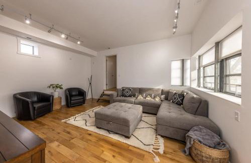 The Architect's Modern Castle - Photo 44