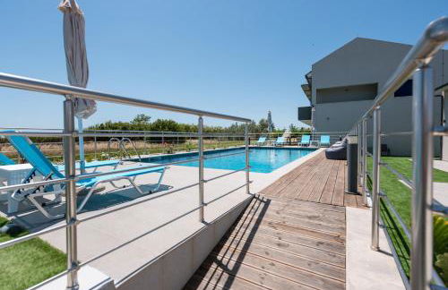 Oasis Apartments - Photo 4