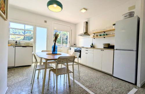 Charming Attic with Pool and Seaviews - Photo 7