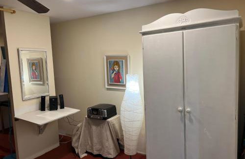 Apartamento abierto con patio - Photo 24