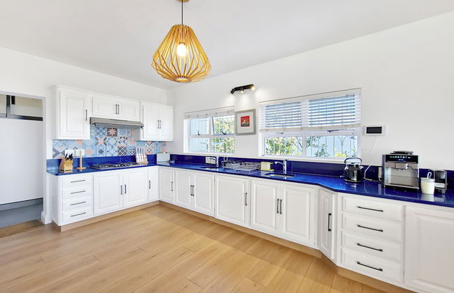 The Blue Emerald - Photo 17