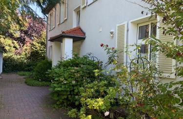 Moderne großzügige Dachgeschosswohnung in Potsdam an den Ravensbergen - Foto 32