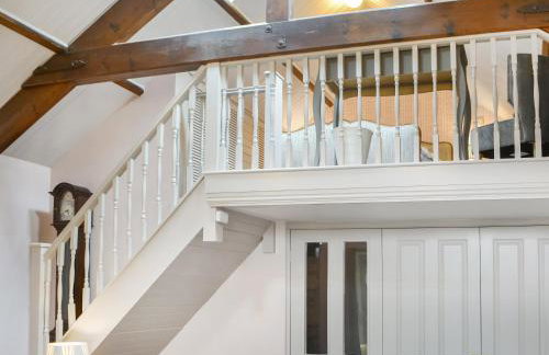 The Old Telephone Exchange - Photo 17