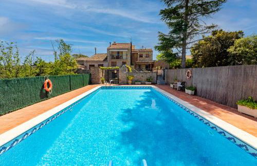 21 Sleeps Private Pool Villa & BBQ Near Barcelona - Foto 76