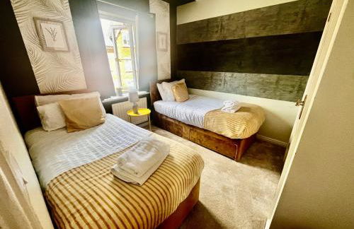 Spacious 4-Bedroom Home Canterbury with Free Parking - Foto 17