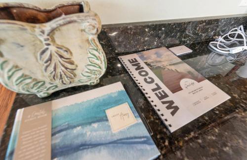 Waterfront Home with dock, sleeps 10 - Foto 27