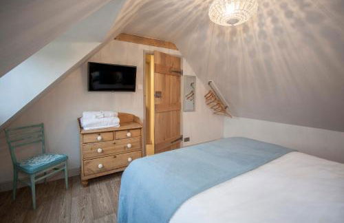 STABLES Stylish comfortable peaceful cottage with parking and outdoor space - Photo 24