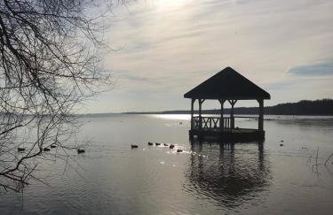 Drewniany domek nad Miedwiem - Foto 51