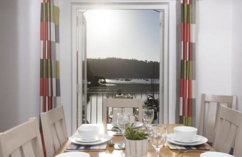 Waterfront House - Photo 19