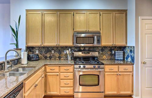 Tacoma Home with Garden and Pond about 3 Mi to Beach! - Foto 8