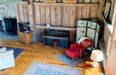 Historic Renovated Barn at Boorn Brook Farm - Manchester Vermont - Photo 10