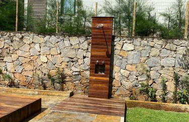 Chalé Novo - 4 quartos - 12 camas - Hidromassagem e Ar condicionado nos quartos - Cond Montserrat - Foto 14