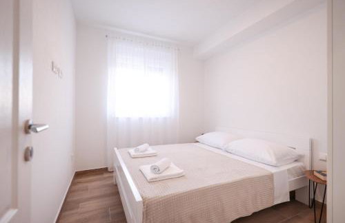 Duo Soles - Apartments with private parking near Zadar - Foto 2
