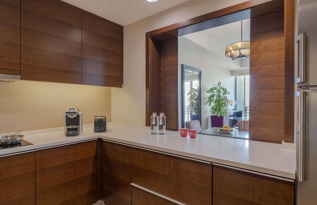 Swissotel Living Al Ghurair - Photo 16