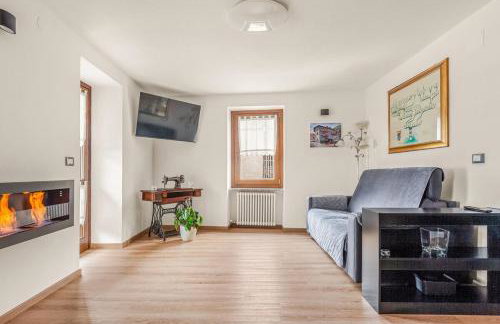 Celentino Apartment - close to the ski slopes PEIO - Foto 4