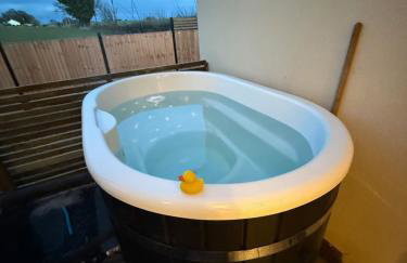 Willow Barn - Nantwich, with Hot Tub - Foto 19