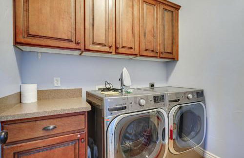 Game Room and Home Office Spacious Kaysville Escape - Foto 34