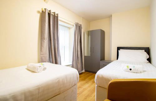 Spacious Well Equipped Flat - Pass the Keys - Foto 4