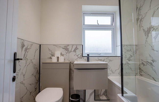 Host Stay Carlisle Road House - Photo 9