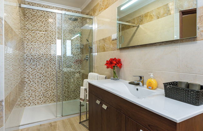 Albufeira Villa El-gharb Private 4 Bedrooms - Photo 19