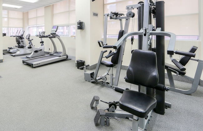 Spacious Furnished Apartment Sleeps 4, 2 Tvs, Walkout Balcony, Parking Available - Foto 21