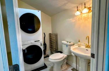 8 Cats Cincinnati-Cozy Poolside Apartment Near Zoo - Foto 11