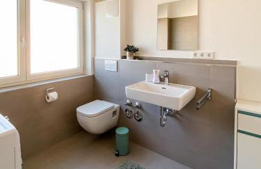 Wunderschöne helle Wohnung mit großer Dachterrasse - Foto 21