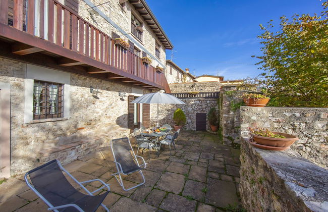 Liano Iris - Terrace & parking place - Foto 31