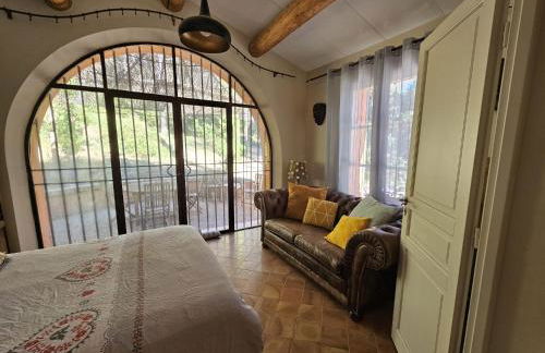 La Petite Yolande - Foto 13