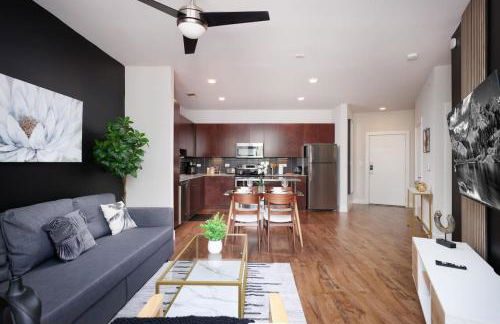 Sleek 1BR-Southtown Near Rvrwalk, Dome & Conv - Photo 5