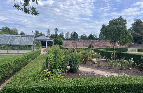 Cheshire Barns - Photo 22