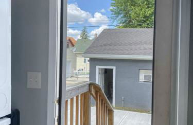 New 4 Bedroom House for Downtown Travelers - Foto 19