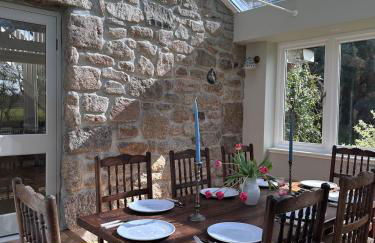 The Old Piggery, countryside barn with hot tub - Foto 43