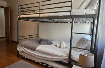 Modern 3 Bed Flat - Beaches, Expo & City Fun - Your Gateway to Lisbon - Foto 40