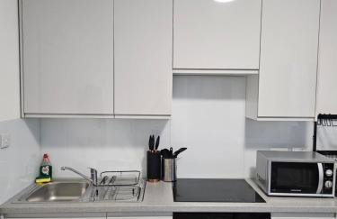 Cozy 1 Bedroom apartment, 30 mins to Oxford street by tube C - Foto 11