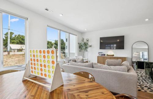 Nashville Townhouse with Rooftop & Modern Comfort - Foto 7