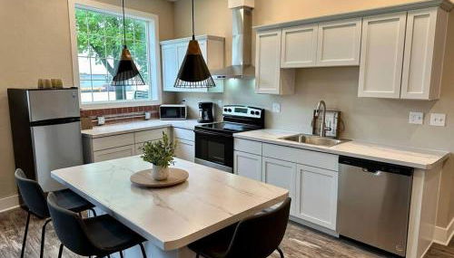 Mansion on the Mississippi River-7 Bedrooms&Baths - Foto 4