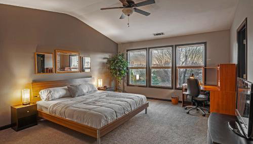 Family Fun Entire 4BR Private Home I-85 Access - Foto 3