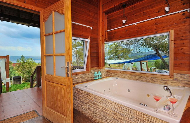 Mul Kineret Suites - Photo 24