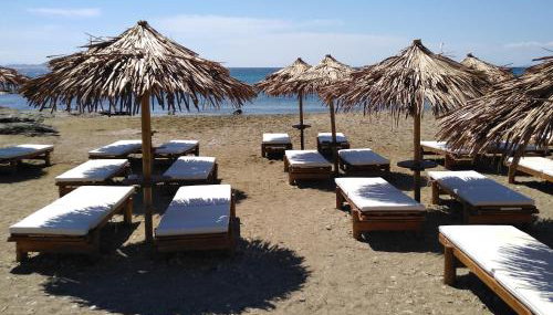 Nostos Beachfront Apartments & Studios - Foto 3