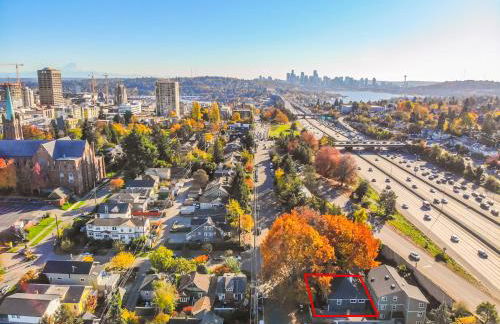 Upgraded Home with 5 BR 4 Bath 4 FREE gated parking space, Family,EV,RV friendly - Foto 47